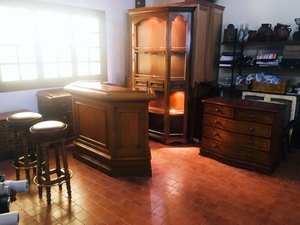CONJUNTO DE MUEBLES BAR VALENTI.