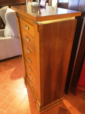 CHIFFONIER NUMANCIA, 70*40*122, NOGAL ESPAÑOL.