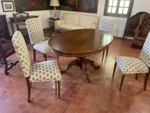 MESA OVALADA  ALMAZAN, 165*110*78.+EXT.