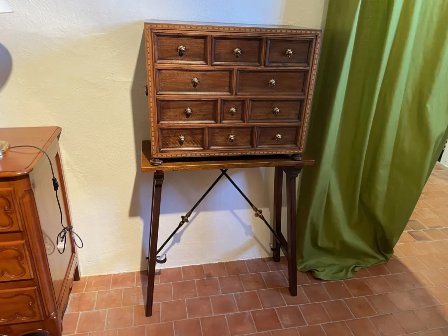 MUEBLE BARGEÑO NOGAL,75*32*133