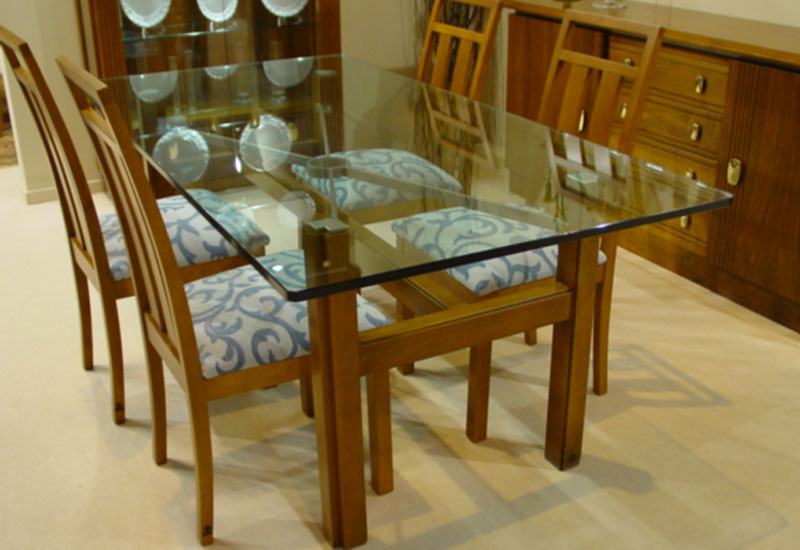 Mesa comedor Uxama cristal - 200 x 100 x 77 (cm.)